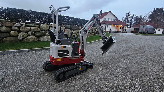 ABS Takeuchi tb 210r 3 of 5