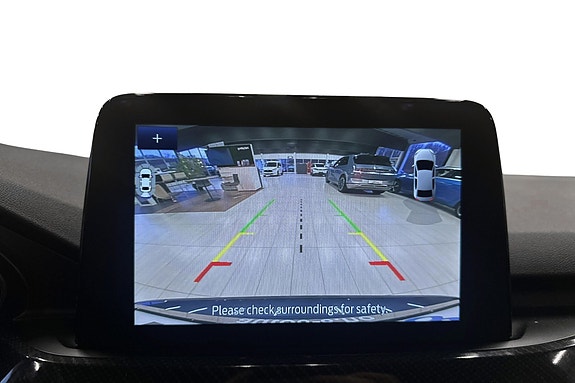 Ford Kuga 17 of 21