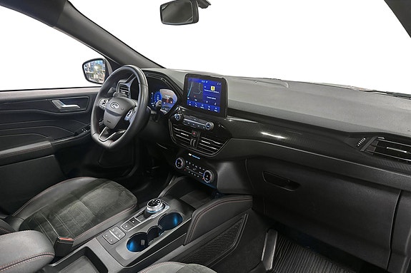 Ford Kuga 14 of 21