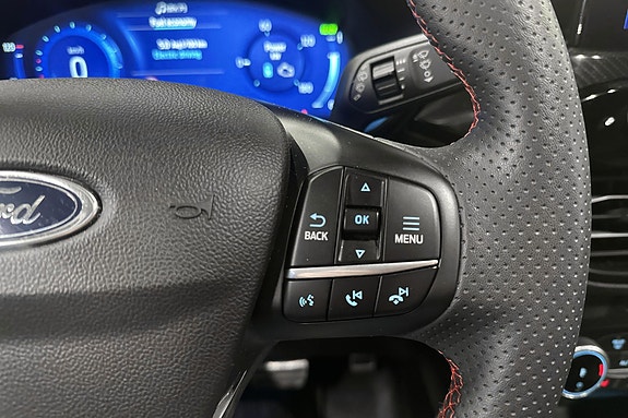 Ford Kuga 13 of 21