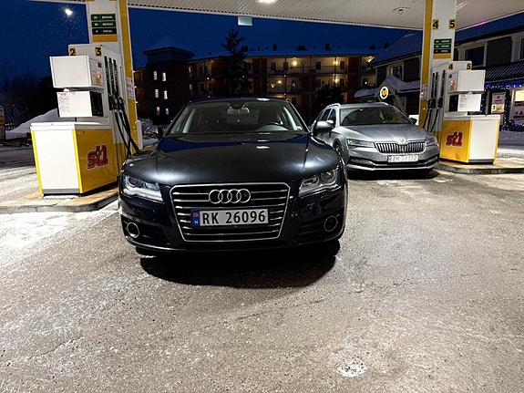 Audi A7 4 of 5