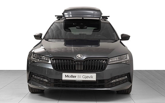 Skoda Superb 3 of 5