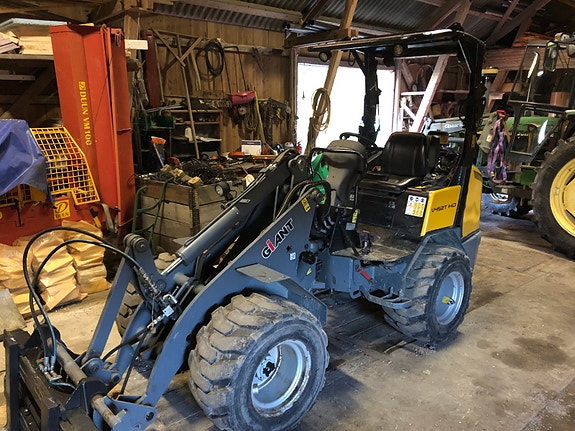 Giant V452T X-TRA HD