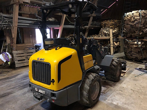 Giant V452T X-TRA HD