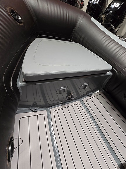 Highfield 360 Classic aluminium RIB med EVA SeaDeck 7 of 8