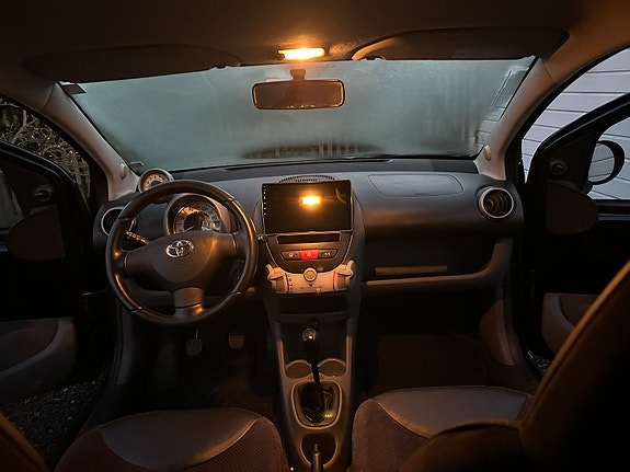 Toyota Aygo 7 of 10