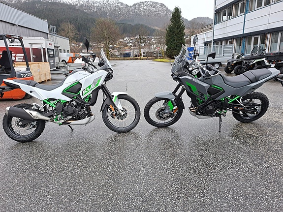 Kawasaki KLE 500SE 13 of 14