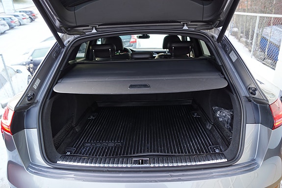 Audi e-tron 14 of 30
