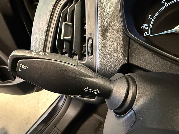 Ford B-MAX 13 of 30