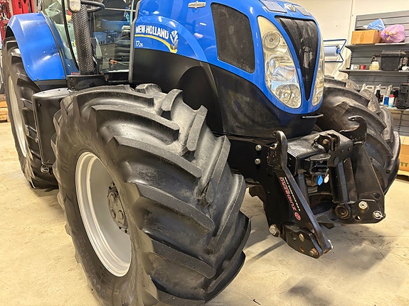 New Holland New Holland T7.210 JULETILBUD 2013, kr 730 000,-