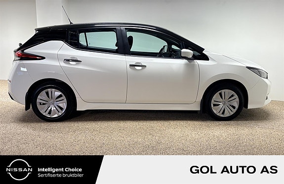 Nissan Leaf 6 of 25