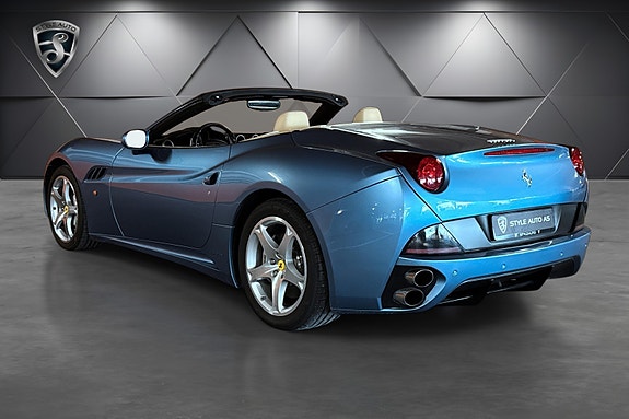 Ferrari California 6 of 25
