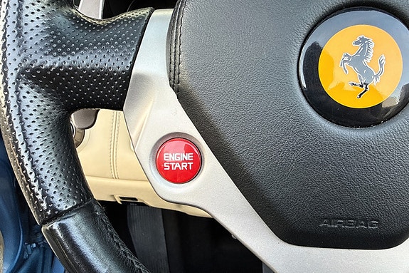 Ferrari California 19 of 25