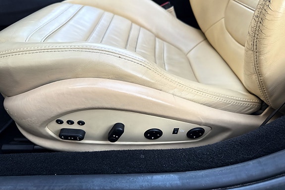 Ferrari California 17 of 25