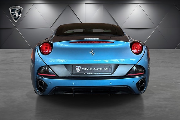Ferrari California 11 of 25