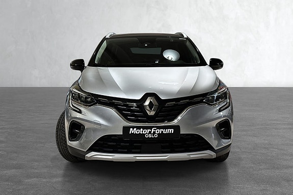 Moderne grill og aktive LED-lys sikrer optimal sikt og stil.