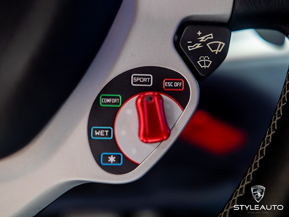 Ferrari FF 15 of 24
