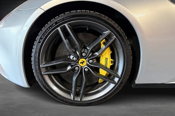 Ferrari FF 9 of 24