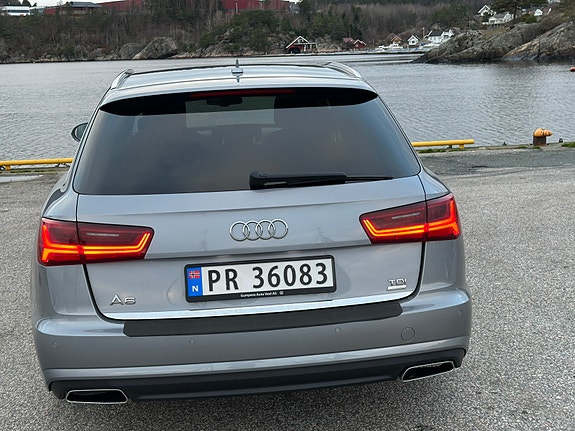 Audi A6 6 of 30