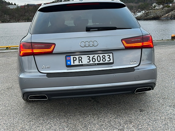 Audi A6 5 of 30