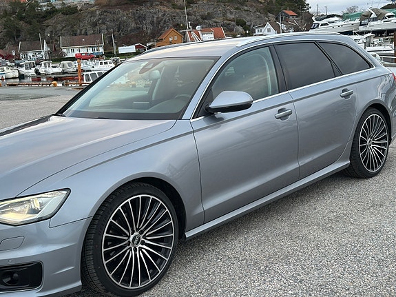 Audi A6 3 of 30