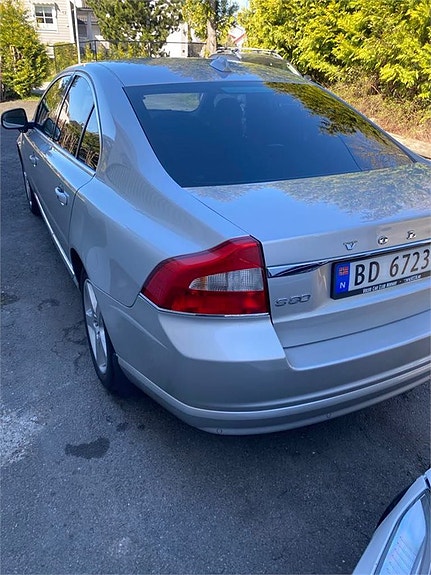 Volvo S80 9 of 27