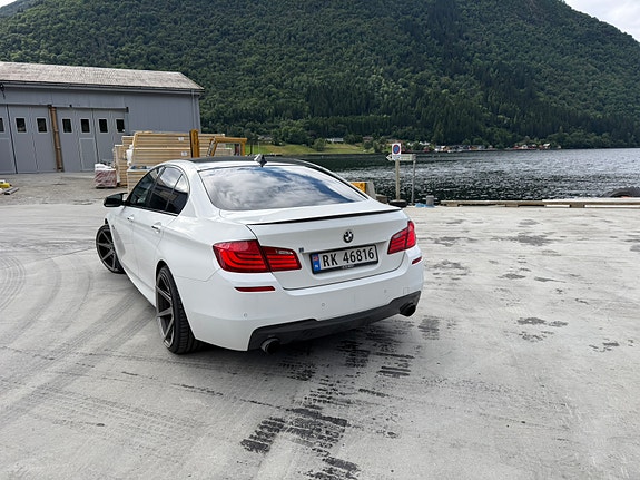 BMW 535d 2 of 30