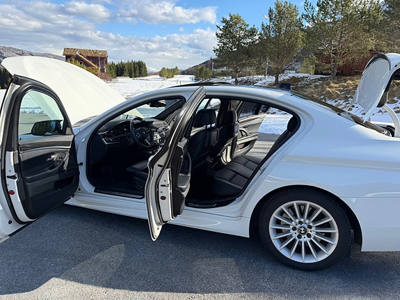 BMW 535d 4 of 5