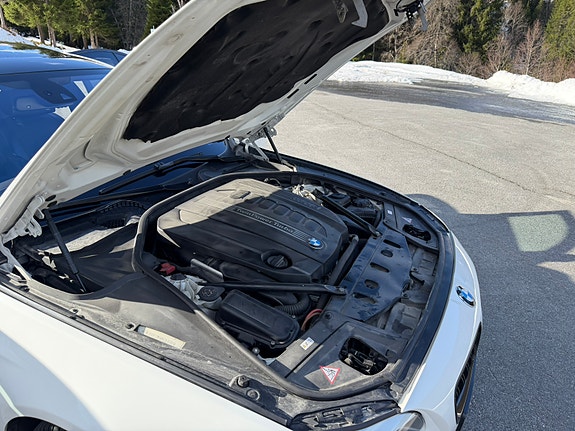 BMW 535d 3 of 5