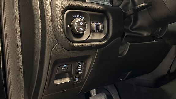 RAM 1500 7 of 29