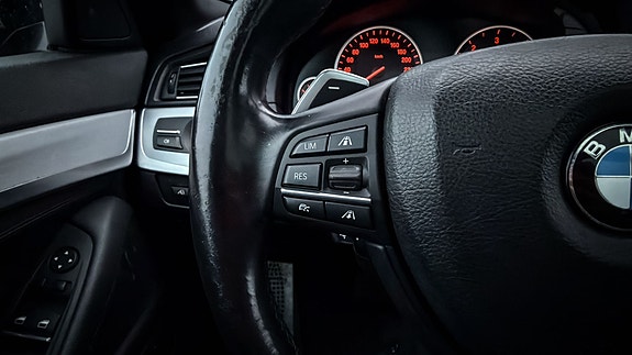 BMW M550d 14 of 30