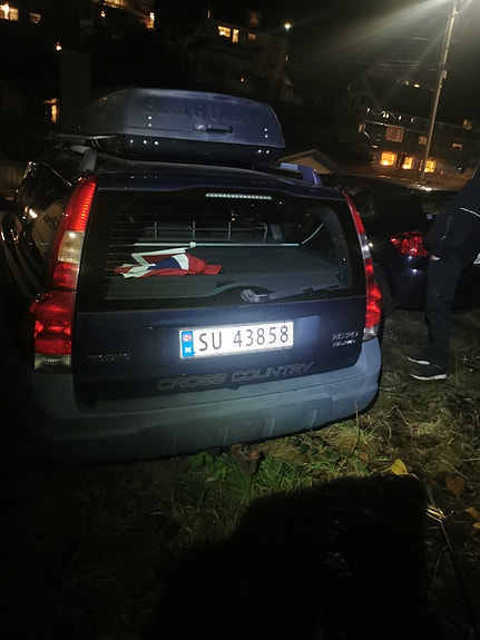 Volvo XC70 3 of 6