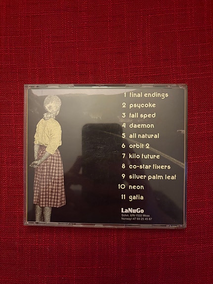 Product image 3 of 3