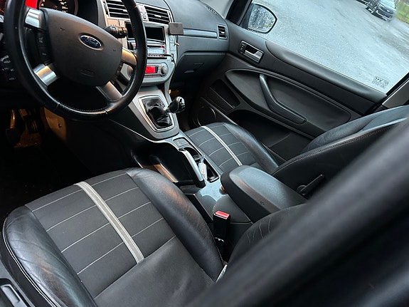 Ford Kuga 18 of 18