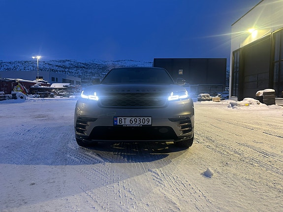 Land Rover Range Rover Velar 8 of 22