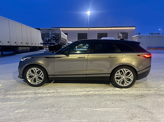 Land Rover Range Rover Velar 13 of 22