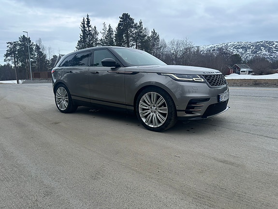 Land Rover Range Rover Velar 2 of 22