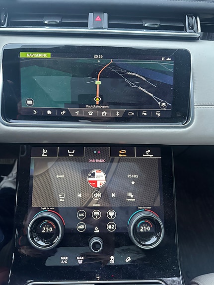 Land Rover Range Rover Velar 7 of 22