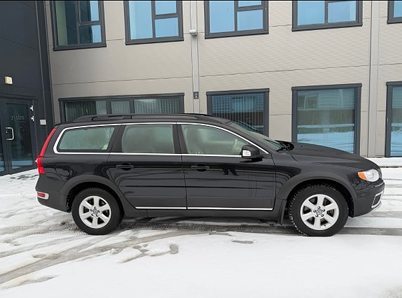 Volvo XC70 5 of 5