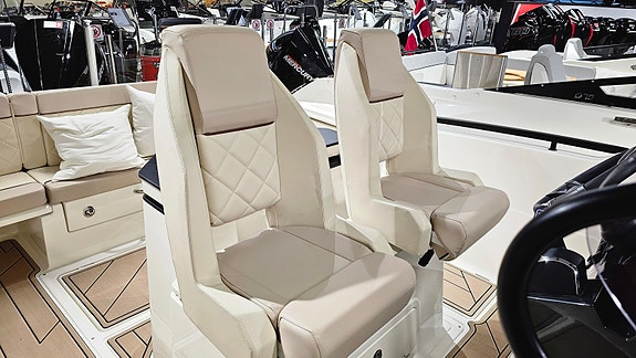 Quicksilver 805 Open / 2026 Mercury 300 V8 Verado / Velutstyrt / Innbytte-Finans 18 of 30