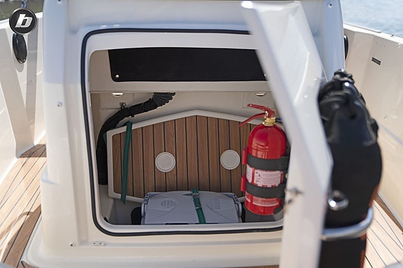 Uttern S53 Premium Edition powered by Mercury F 100 EFI - Innbytte/Finans 13 of 30
