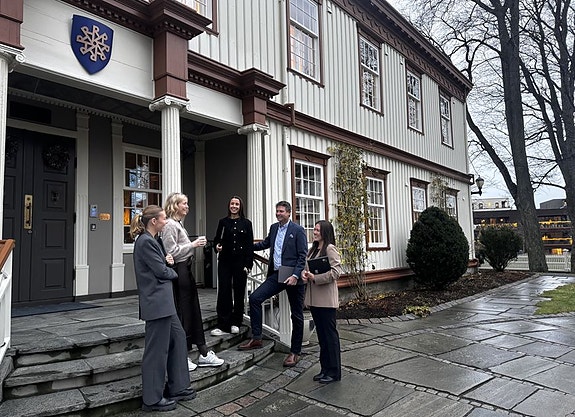 Bilde 1 av 3 i jobbannonse-galleriet