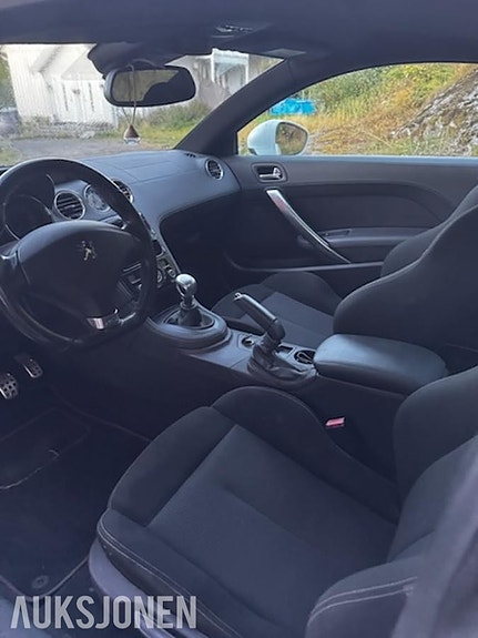 Peugeot RCZ 17 of 24