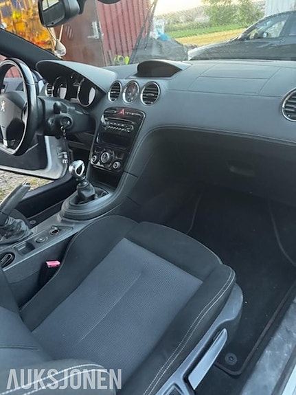 Peugeot RCZ 16 of 24