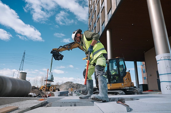 Legging av Granittheller