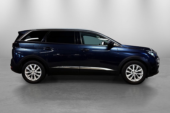 Peugeot 5008 4 of 5