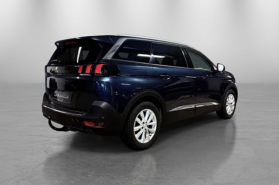 Peugeot 5008 5 of 5