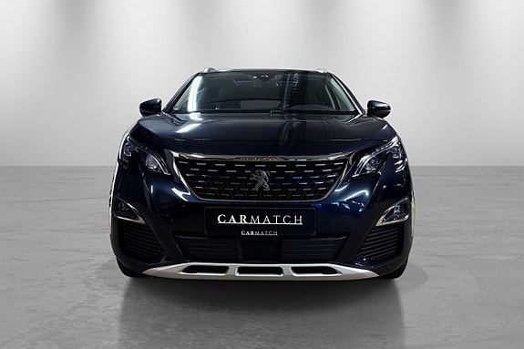 Peugeot 5008 2 of 5