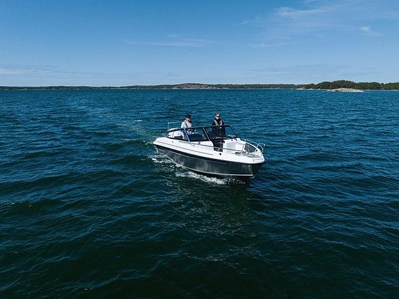 2026 Yamarin 75 BR Cross med Yamaha F300. Solid båt for de krevende! 8 of 29