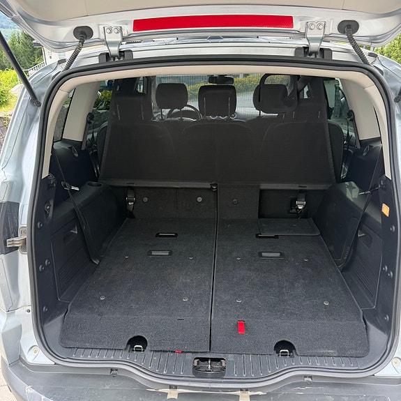 Ford S-MAX 15 of 25